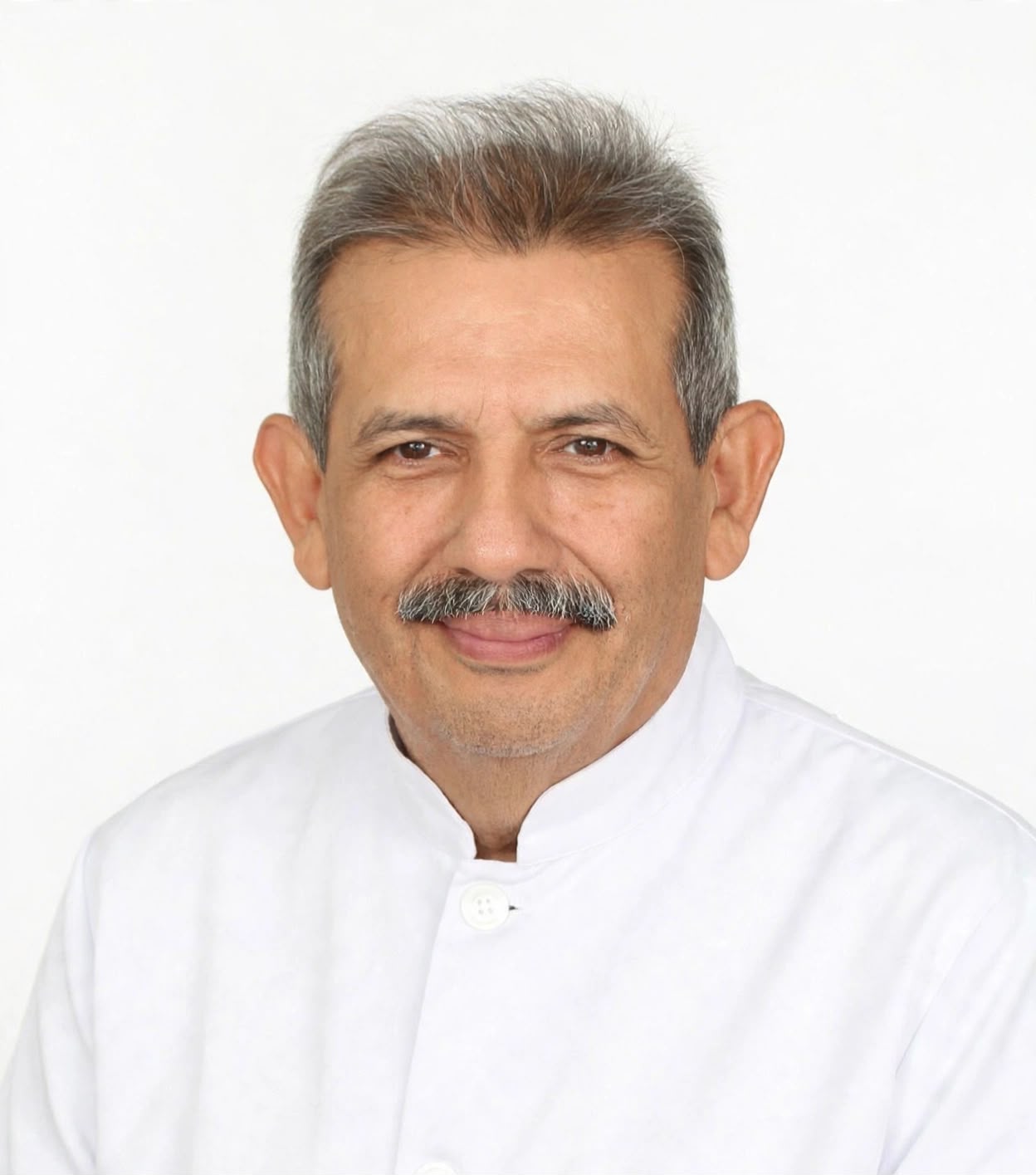 Salvador Reyes Férnandez
